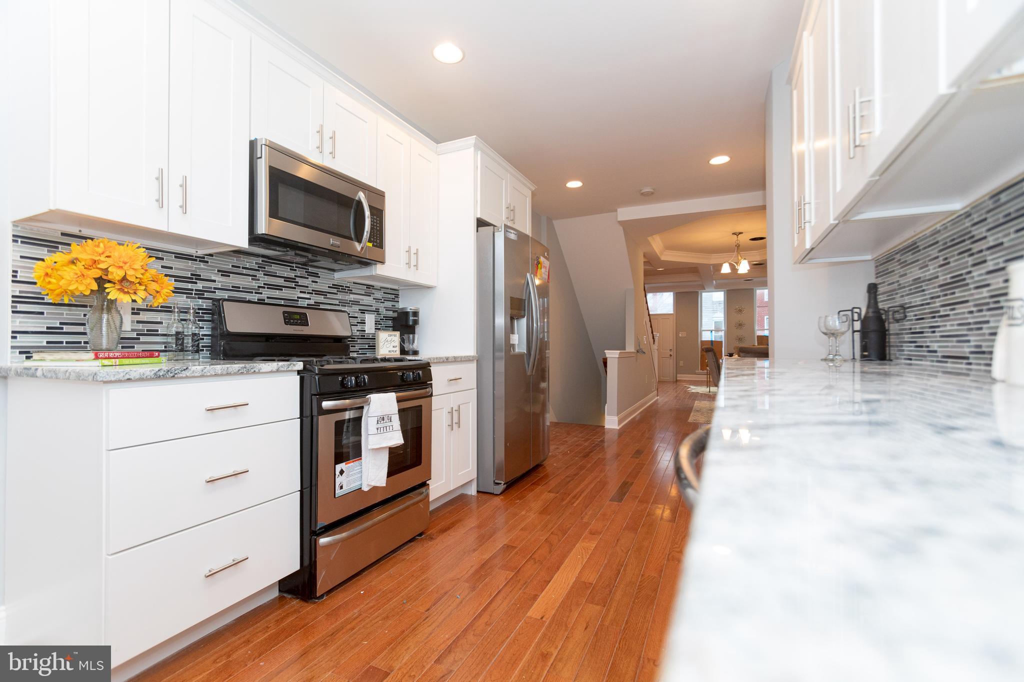 BROADWAY EAST - Residential