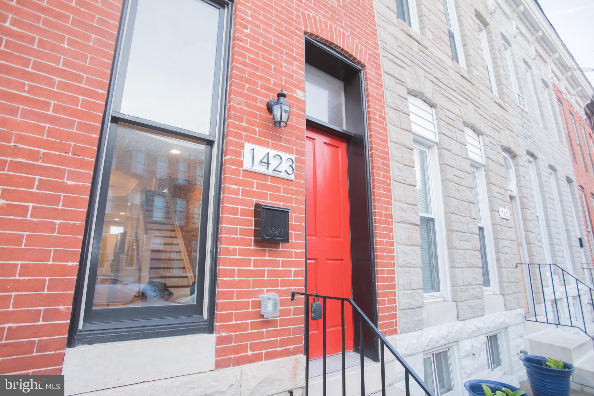 BROADWAY EAST - Residential