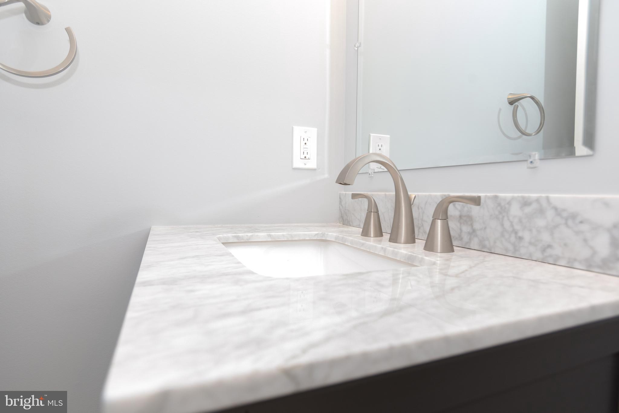 BROADWAY EAST - Residential