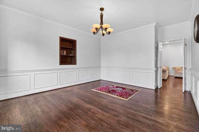 MERRIFIELD AT DUNN LORING STATION - Residential