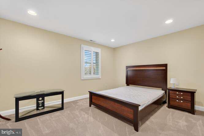 MERRIFIELD AT DUNN LORING STATION - Residential