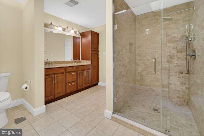 MERRIFIELD AT DUNN LORING STATION - Residential