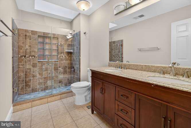 MERRIFIELD AT DUNN LORING STATION - Residential