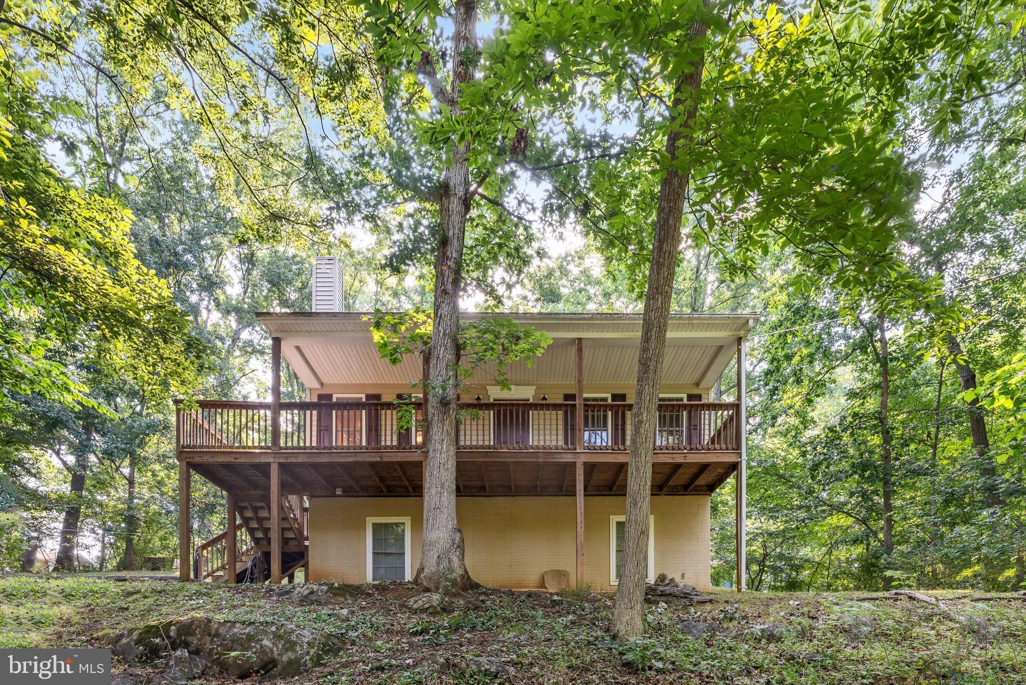 SHEN SHORES - Residential Lease