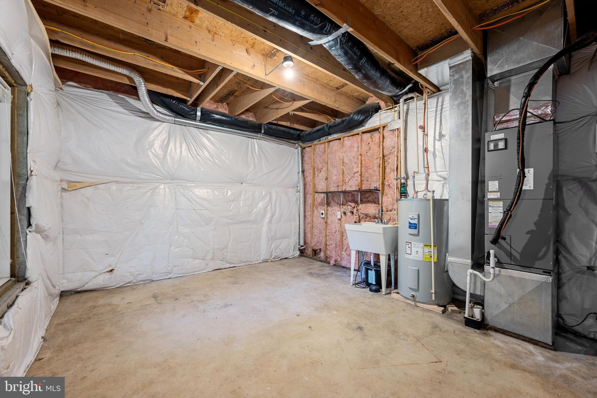 SHEN SHORES - Residential Lease