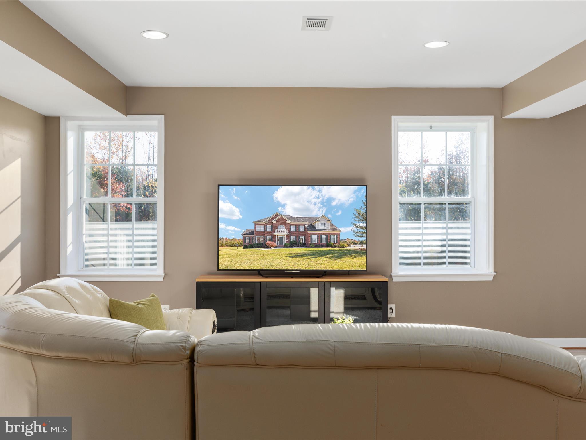 KETTLE RUN ESTATES - Residential