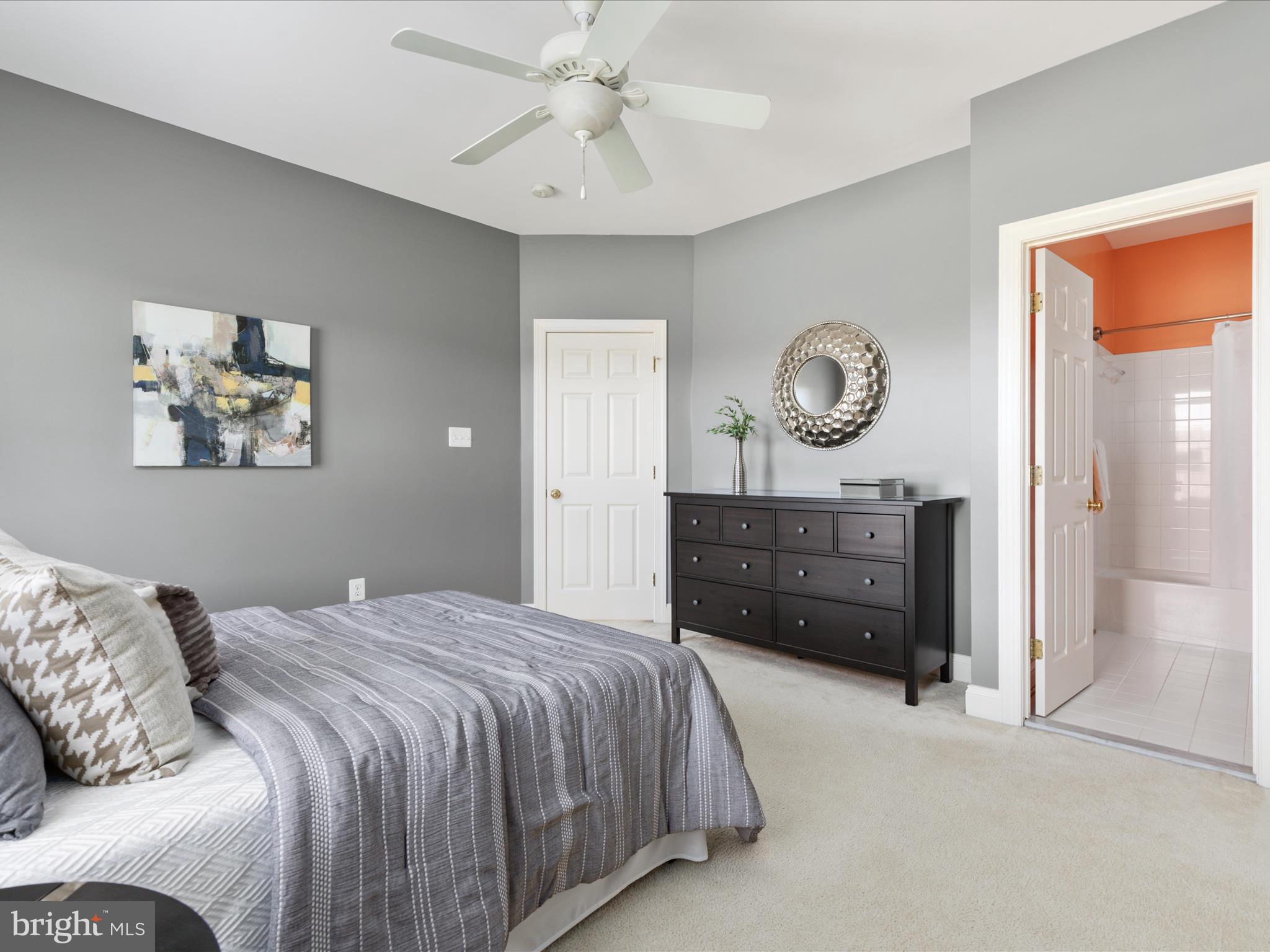 KETTLE RUN ESTATES - Residential