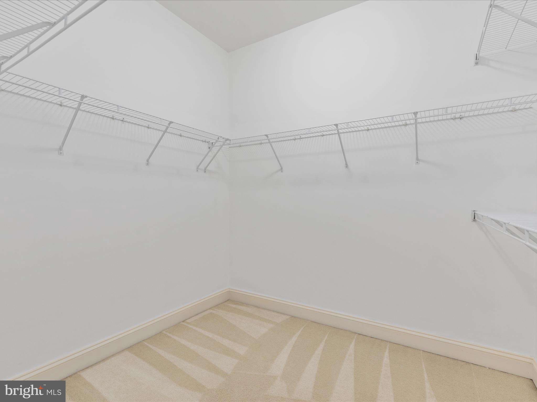 KETTLE RUN ESTATES - Residential