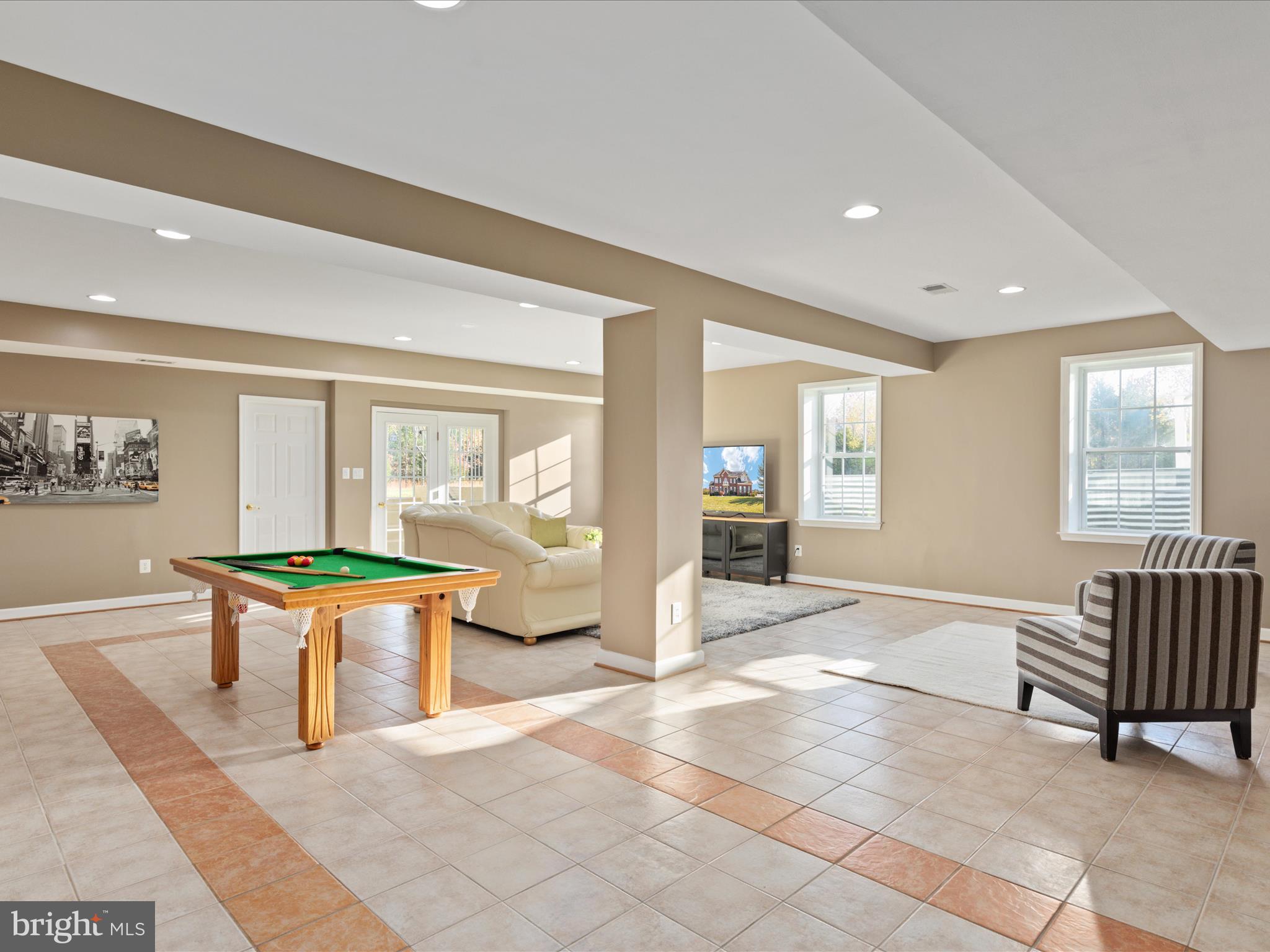 KETTLE RUN ESTATES - Residential