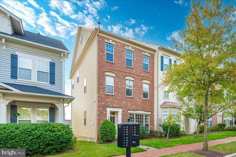 12937 CLARKS CROSSING DRIVE CLARKSBURG MD 20871
