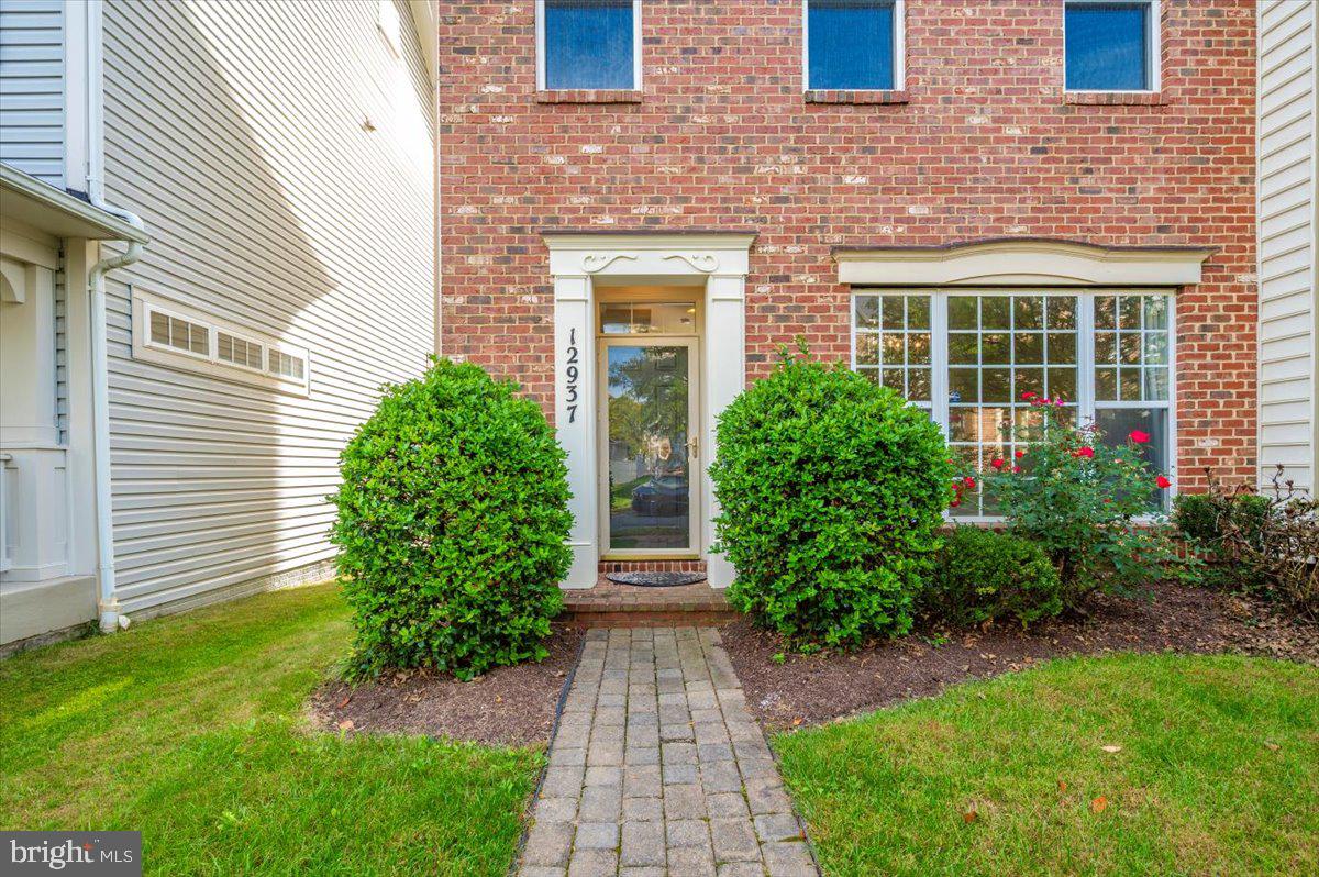 12937 CLARKS CROSSING DRIVE