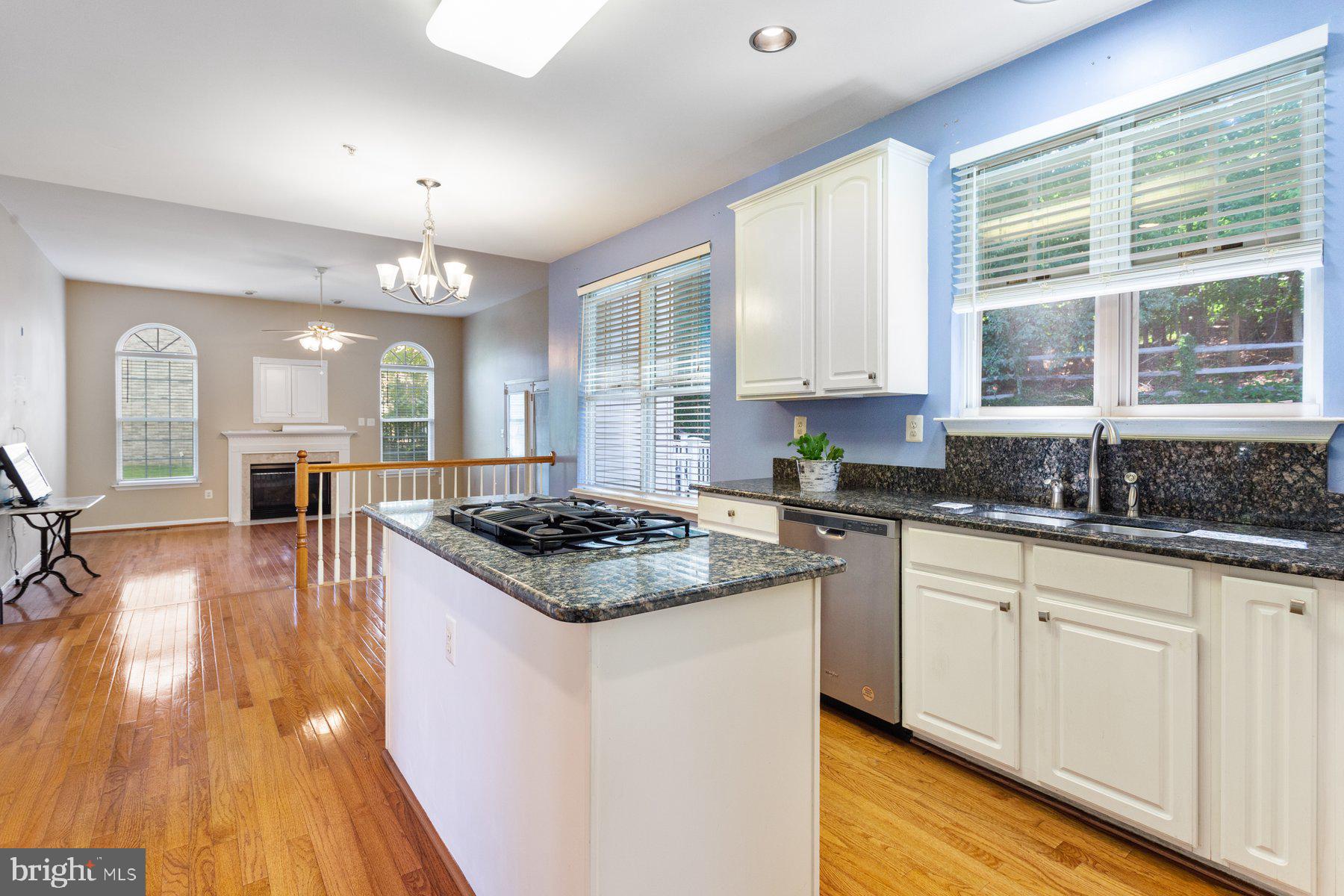 TANTALLON ON THE POTOMAC - Residential