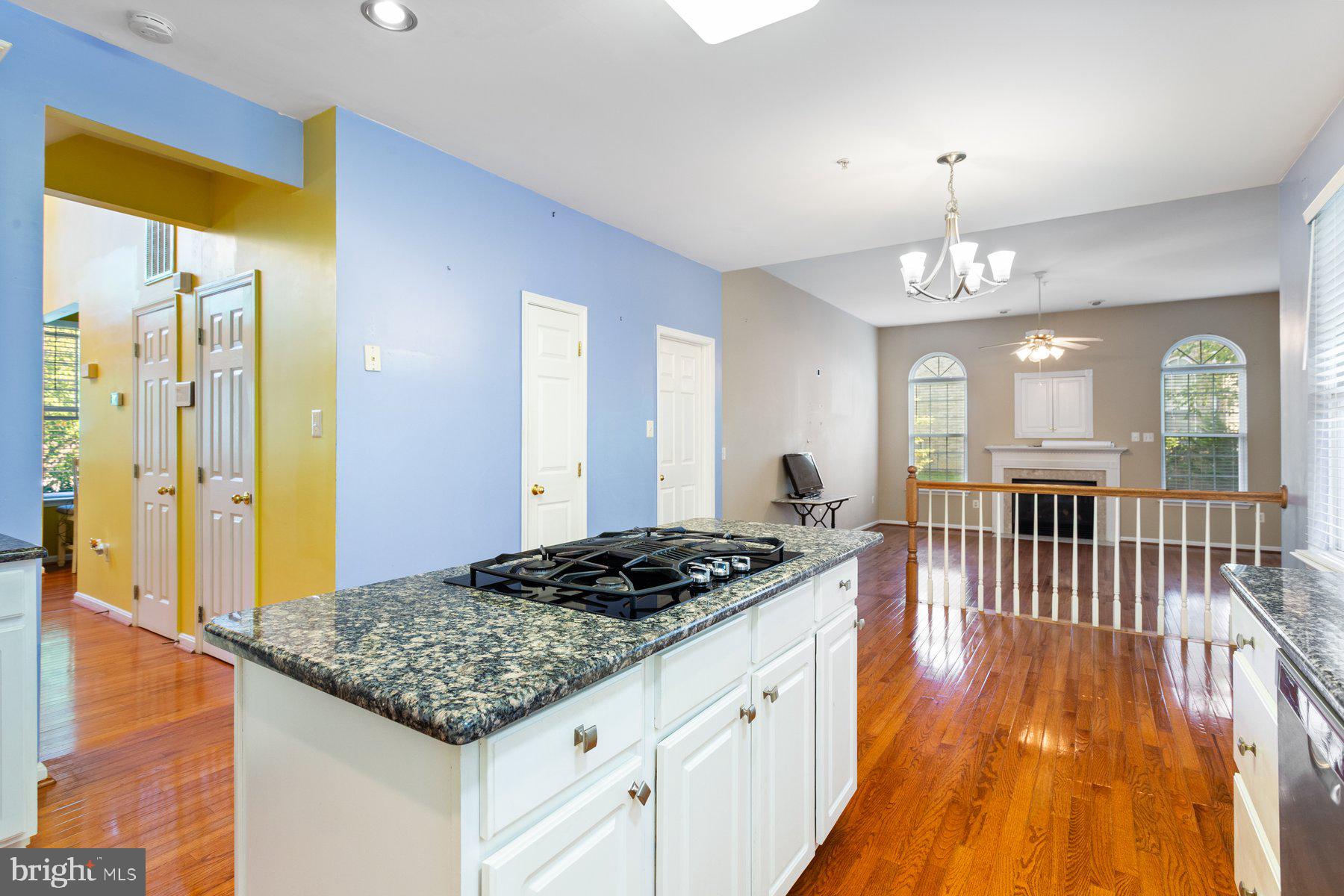 TANTALLON ON THE POTOMAC - Residential