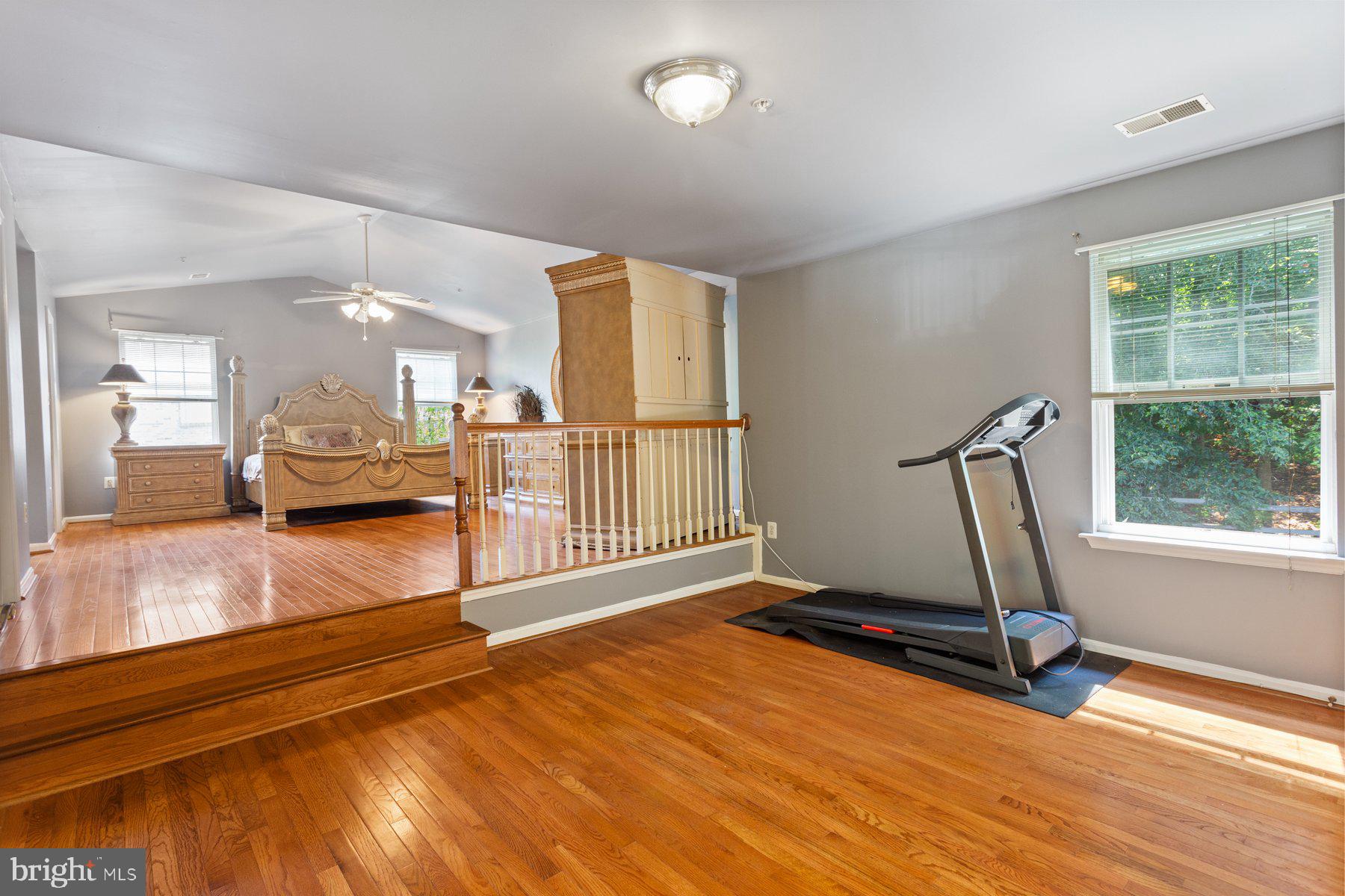 TANTALLON ON THE POTOMAC - Residential