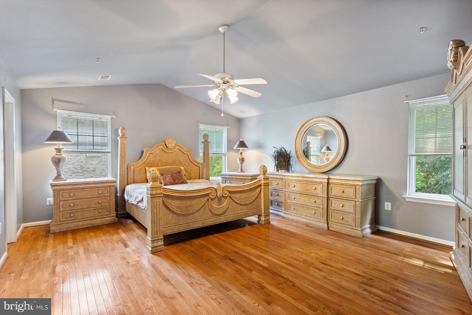 TANTALLON ON THE POTOMAC - Residential