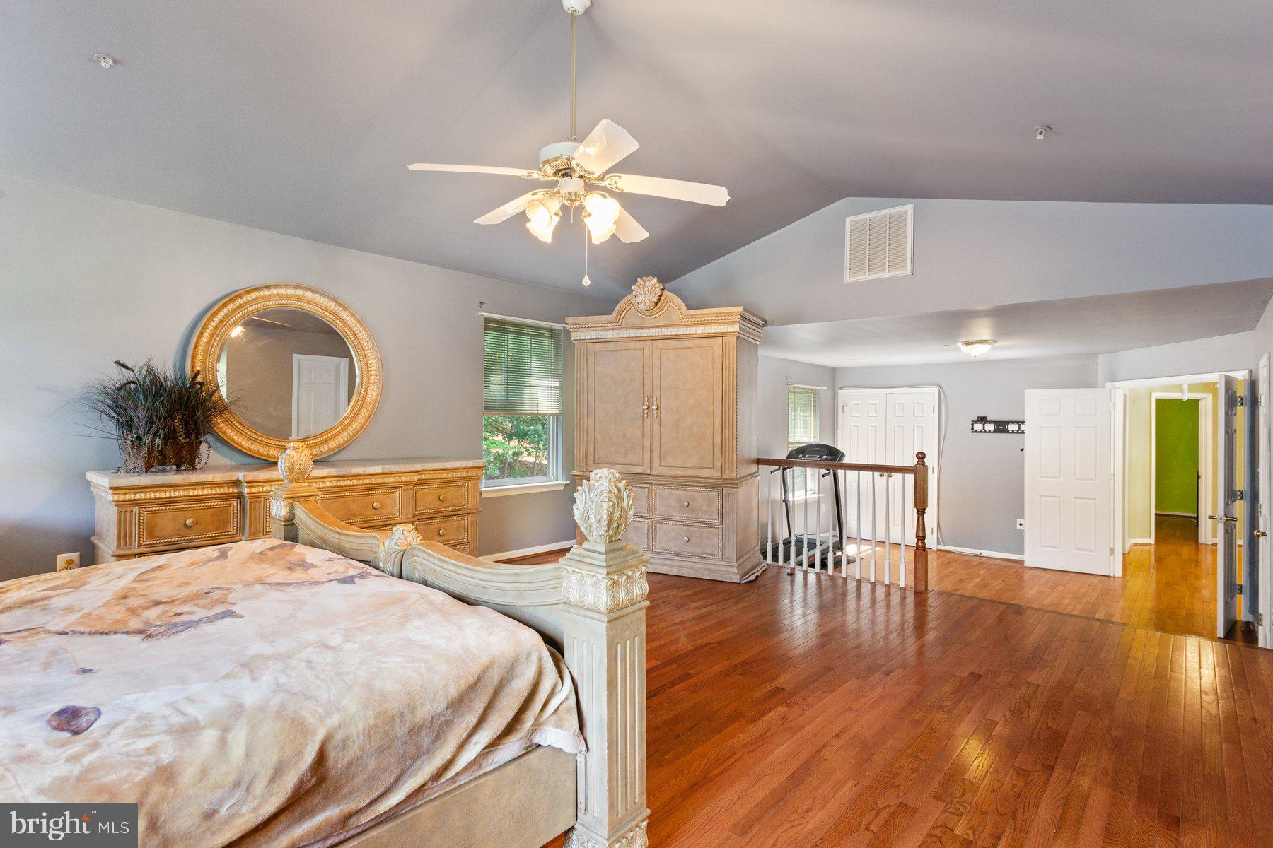 TANTALLON ON THE POTOMAC - Residential