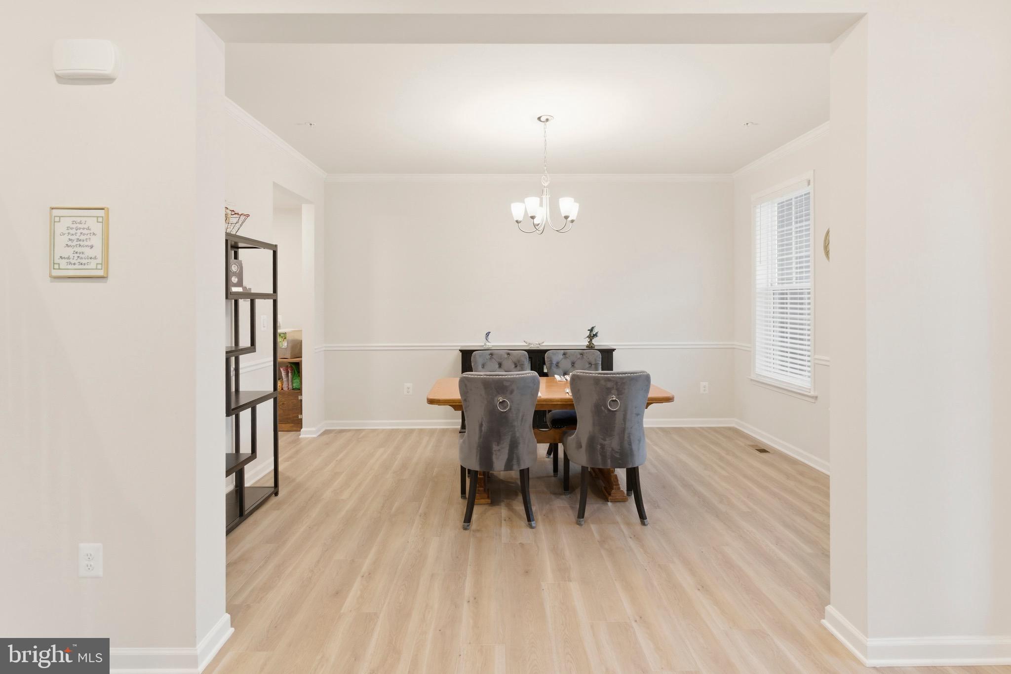 10910 MERIDIAN HILL WAY