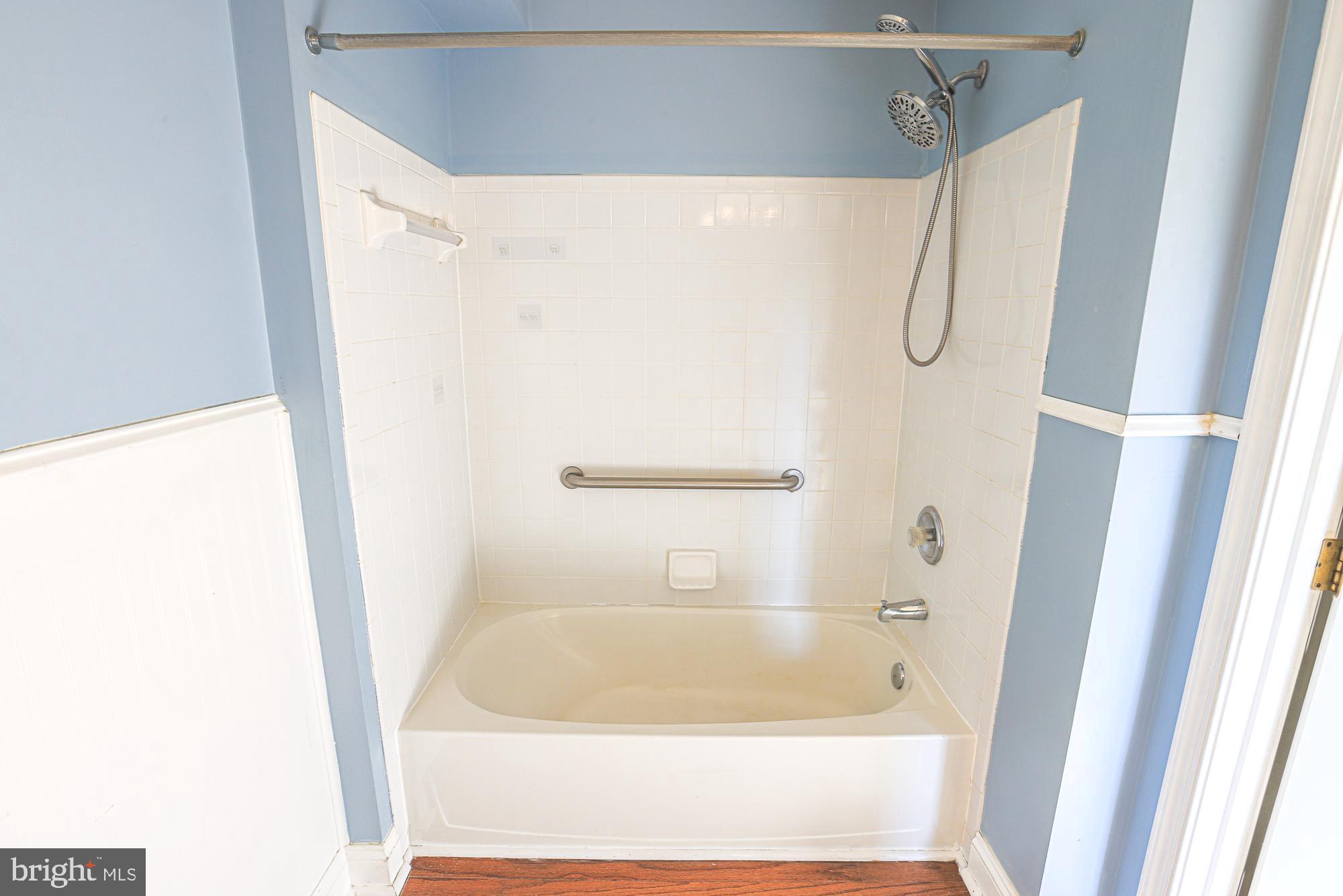 DEVONSHIRE AT WHITEMARSH - Residential