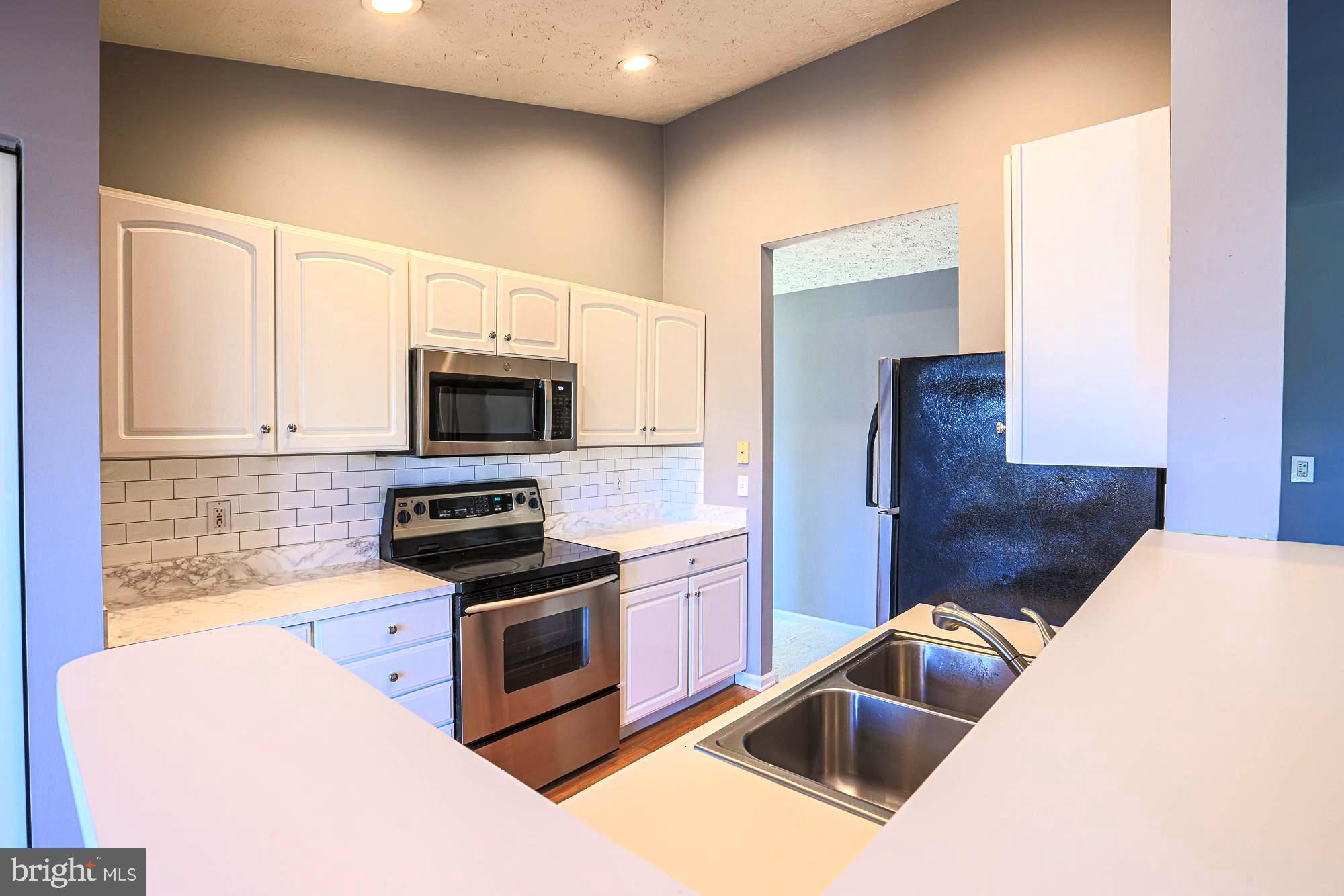 DEVONSHIRE AT WHITEMARSH - Residential