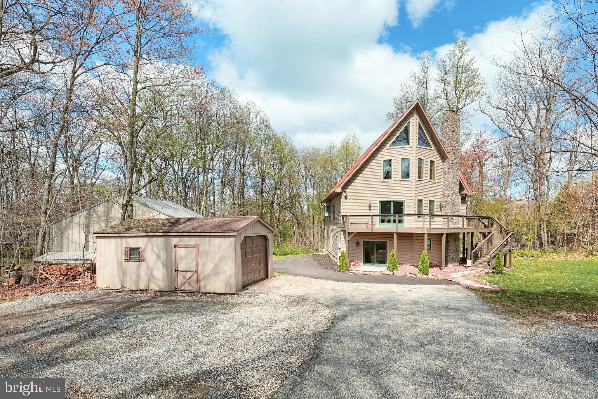 3405 COLONIAL ROAD