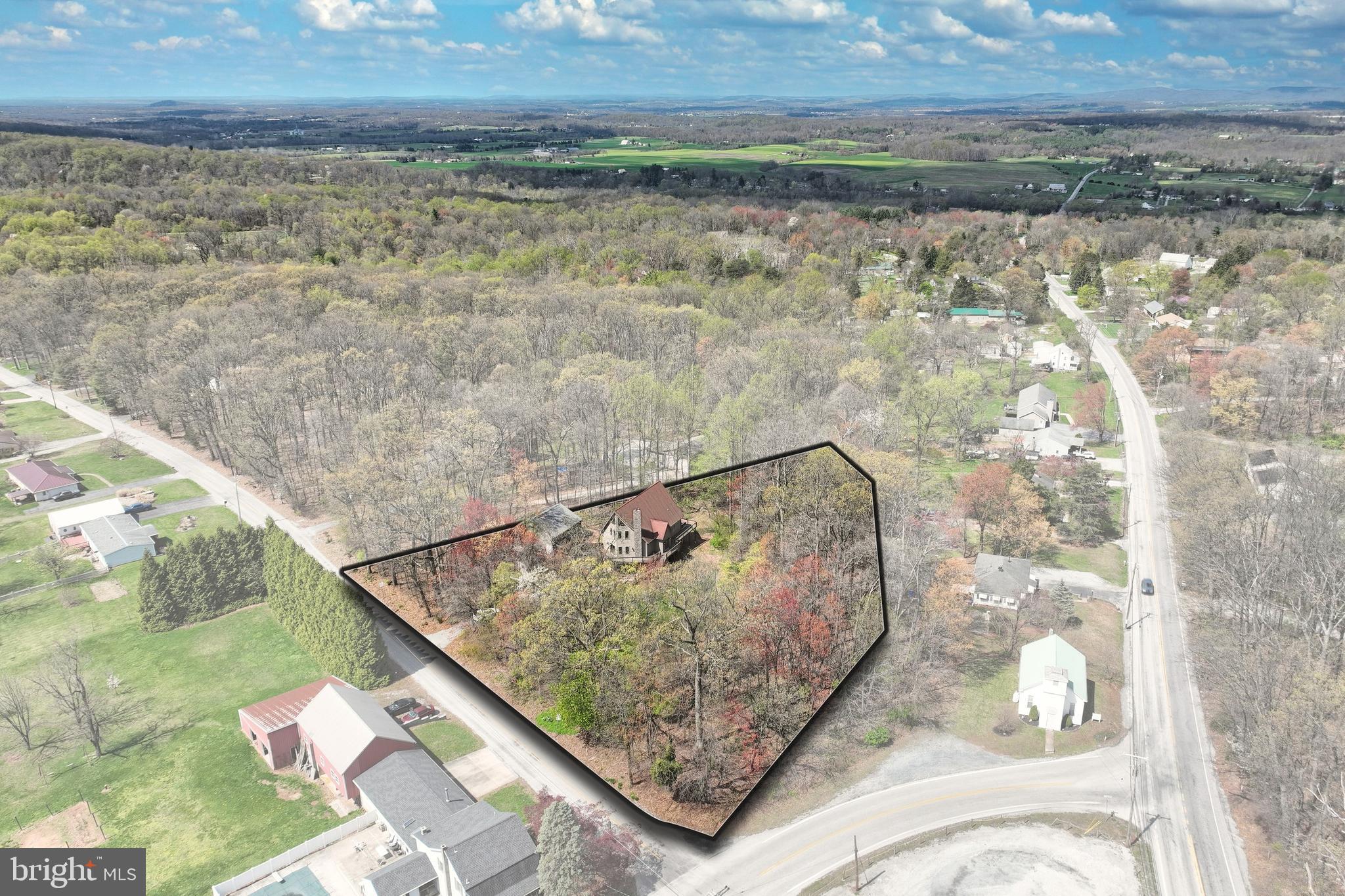 3405 COLONIAL ROAD