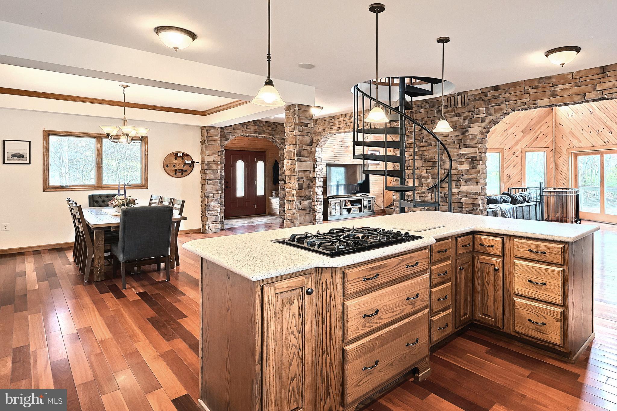 HARMONY GROVE - Residential