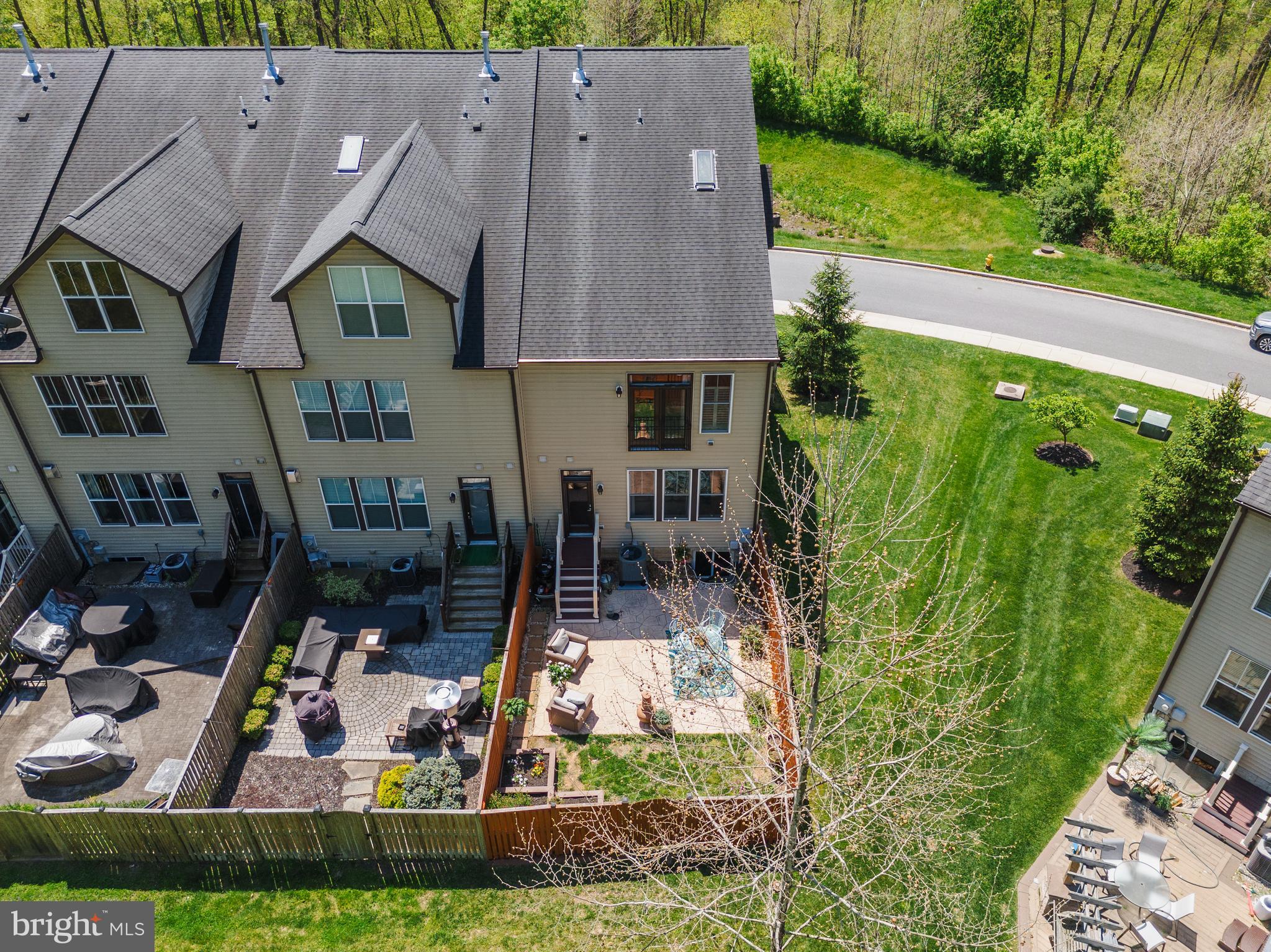 WOODLANDS PRESERVE AT WESTWINDS - Residential