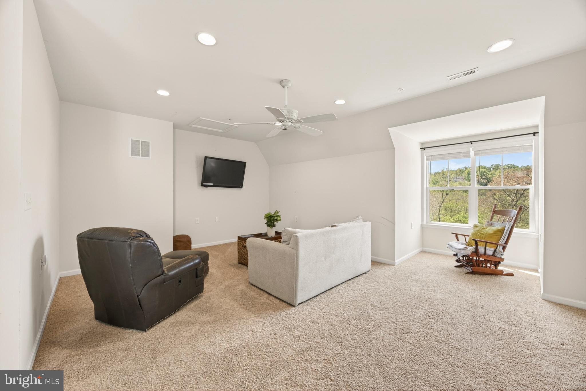 WOODLANDS PRESERVE AT WESTWINDS - Residential