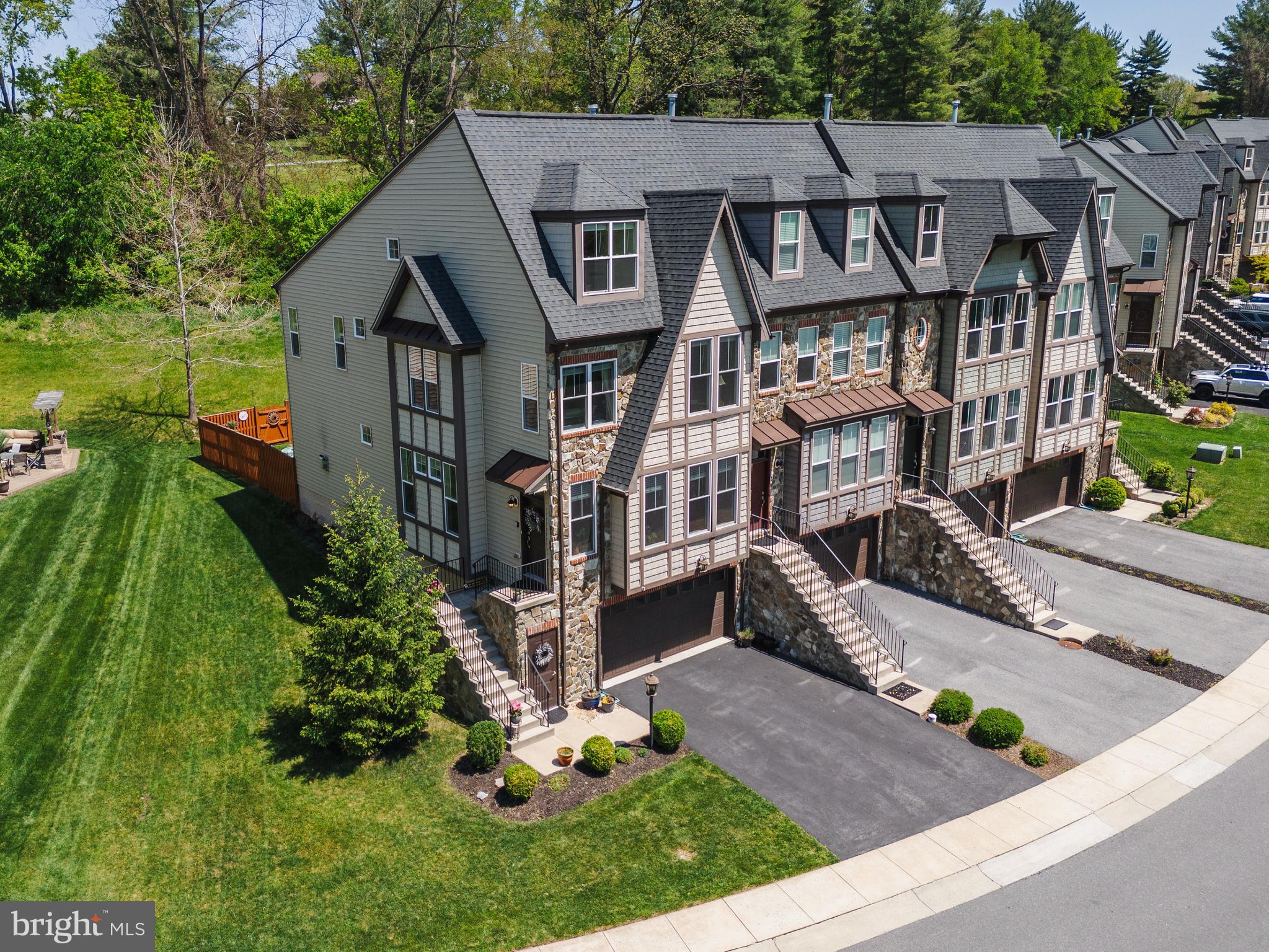 WOODLANDS PRESERVE AT WESTWINDS - Residential