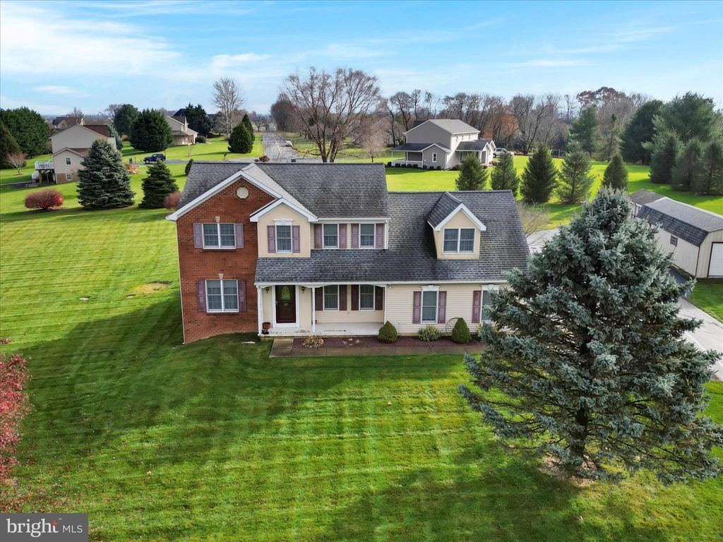 Photo of 5778 Glen Oaks Drive, Narvon, PA 17555 (MLS # PALA2044108)