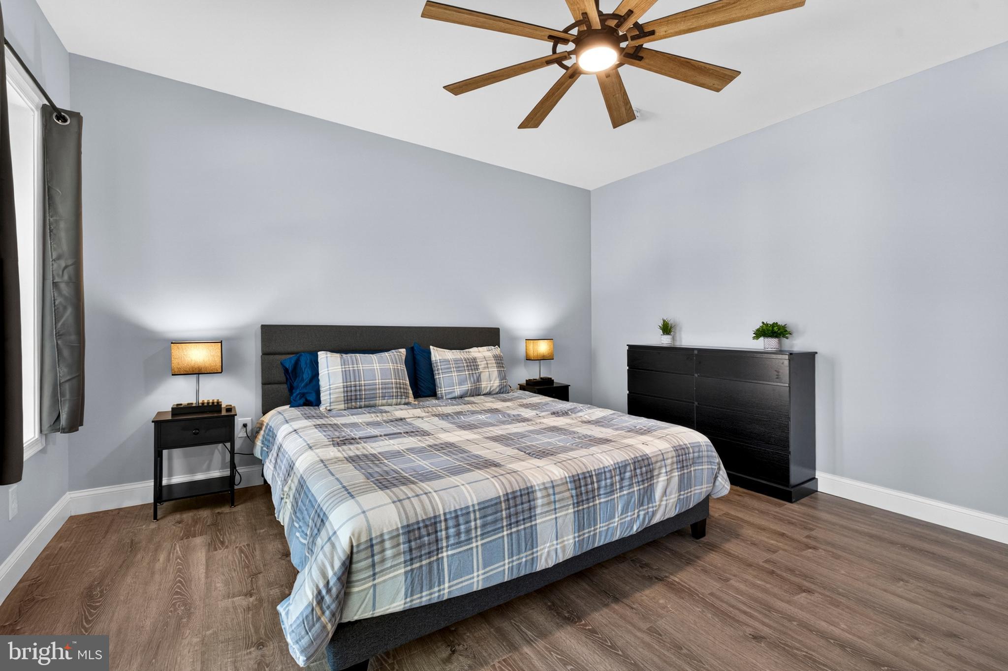 SUNRISE BAY - Residential