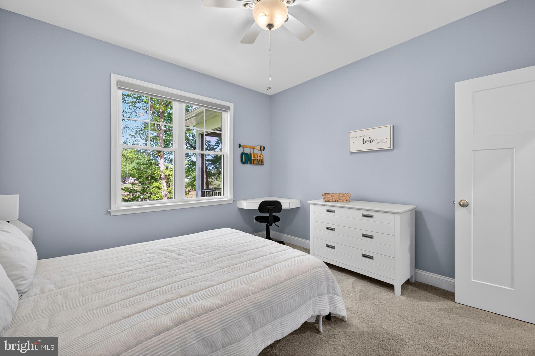 SUNRISE BAY - Residential