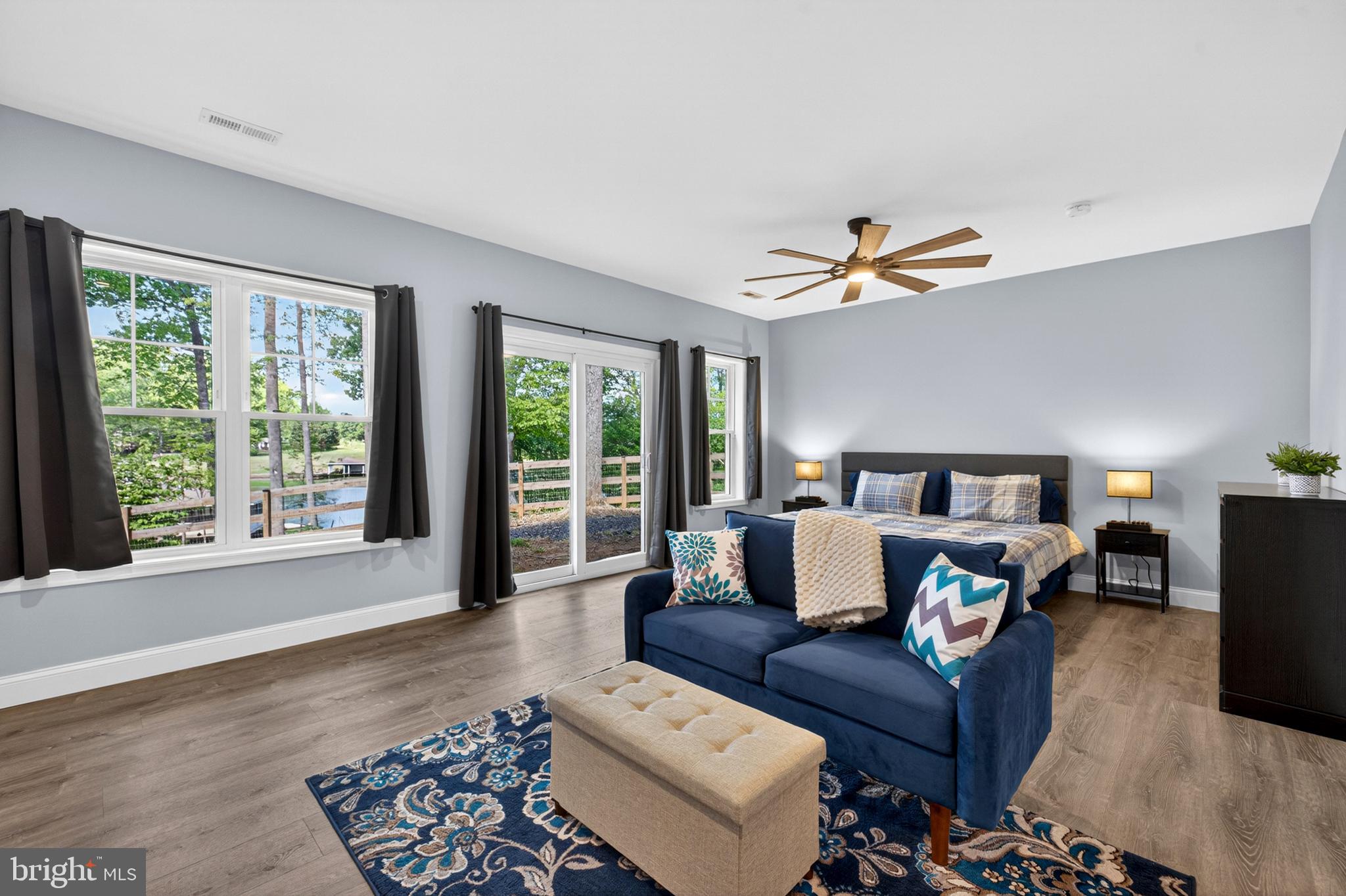 SUNRISE BAY - Residential