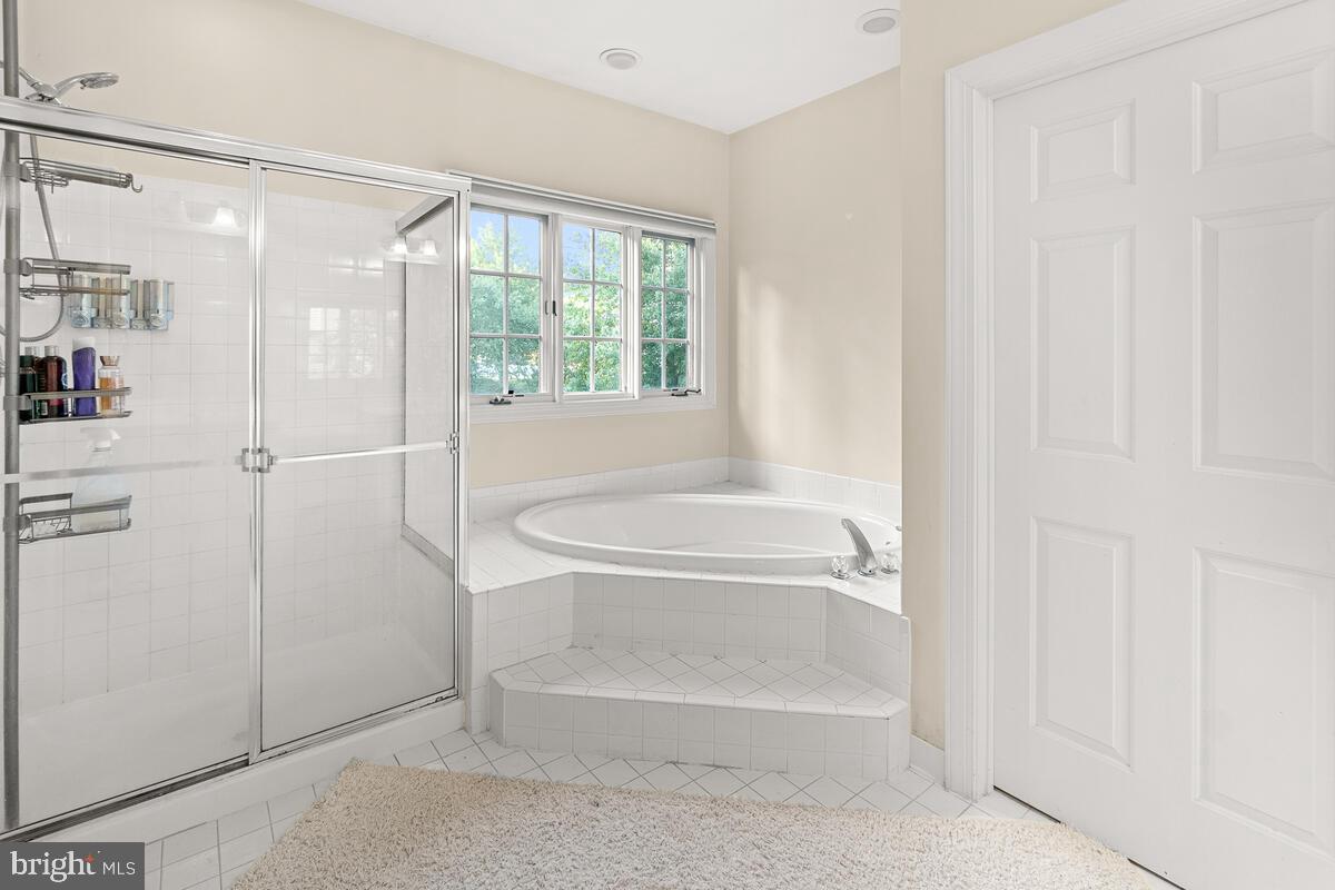 SPRING RIDGE - Residential Lease