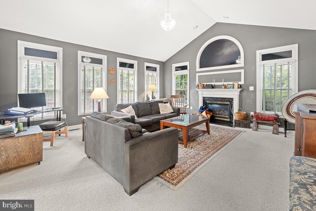 SPRING RIDGE - Residential Lease