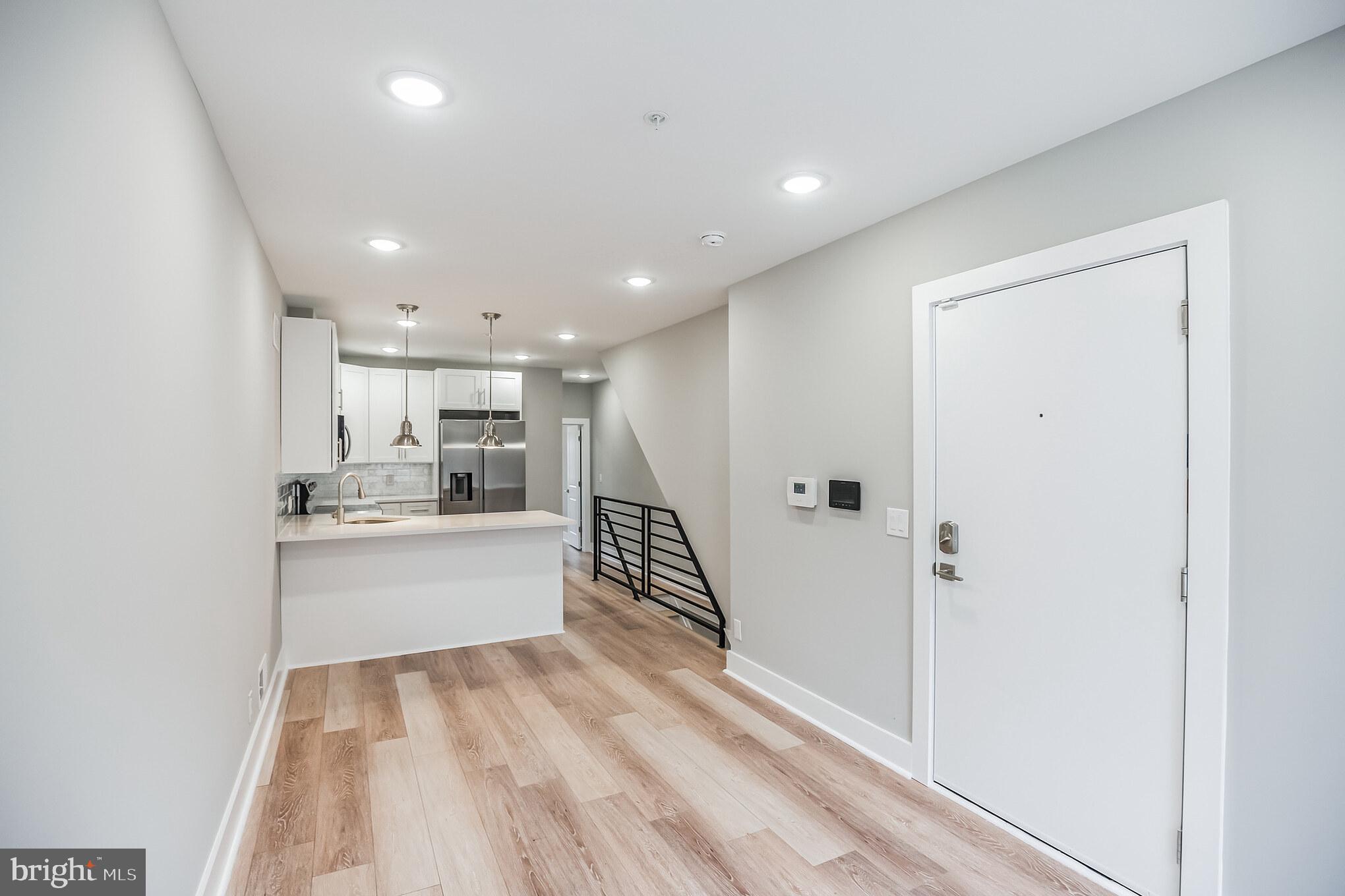 EAST KENSINGTON - Residential Lease