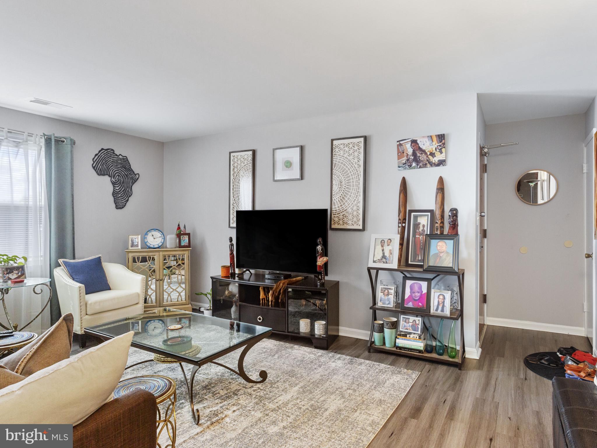 3810 W SE 302