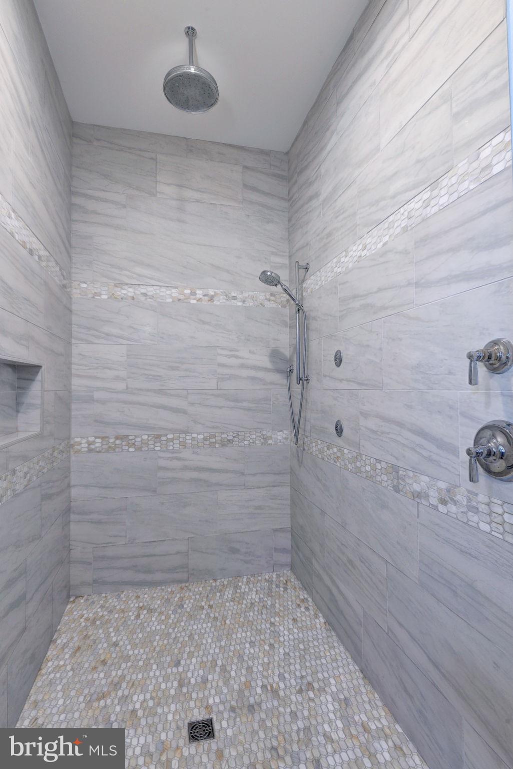 FORD'S COLONY - Residential