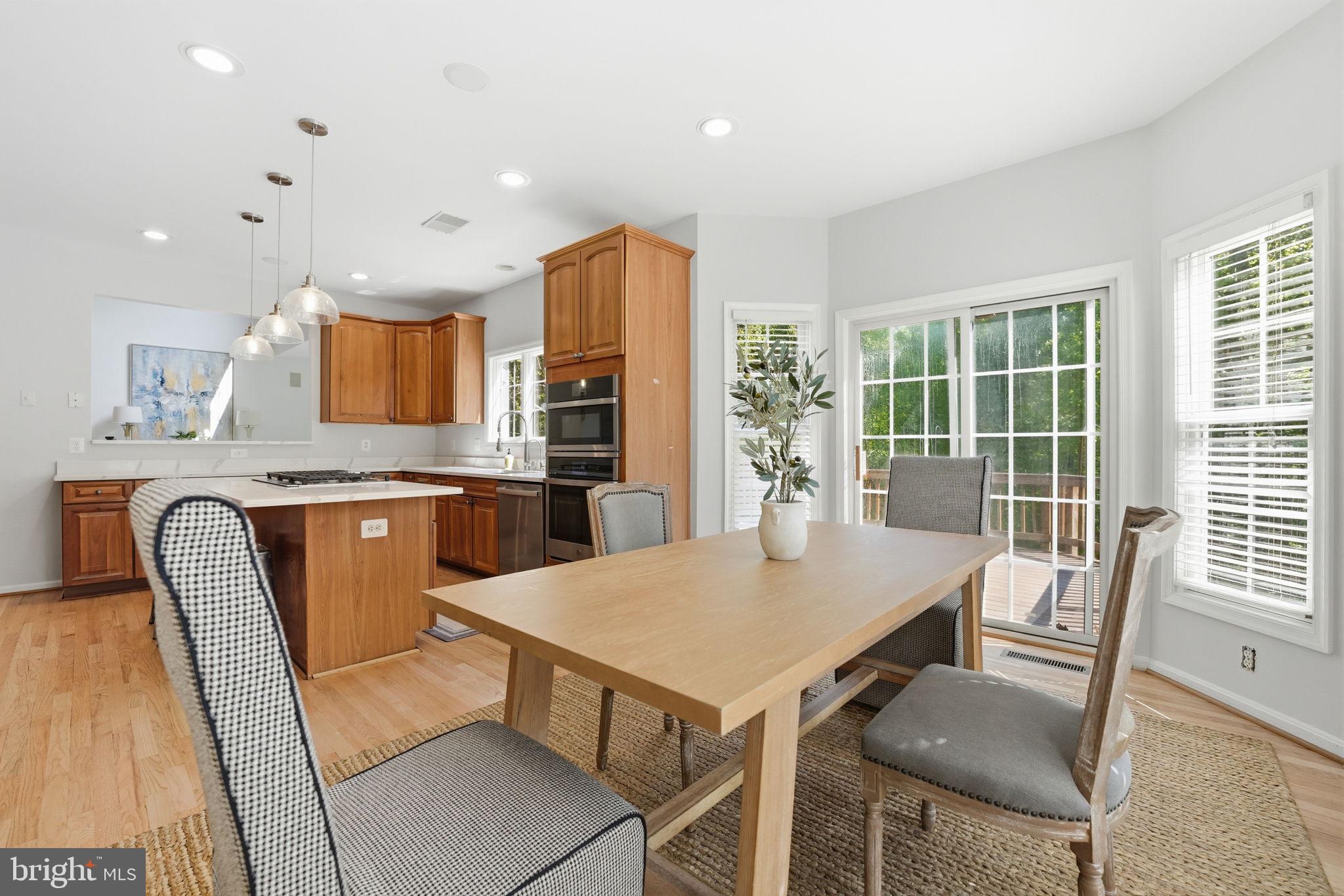 HIGHGROVE ESTATES - Residential