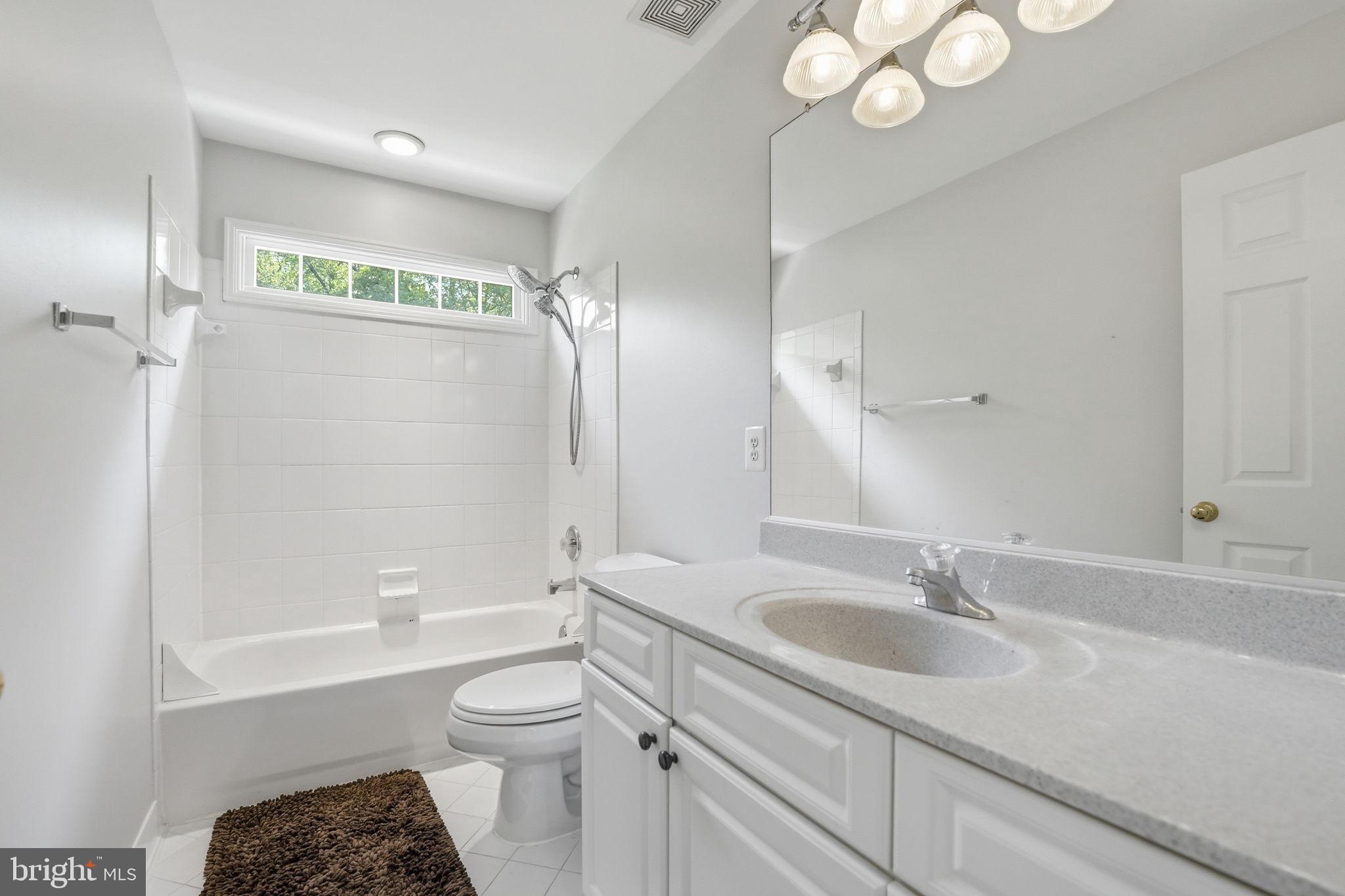HIGHGROVE ESTATES - Residential
