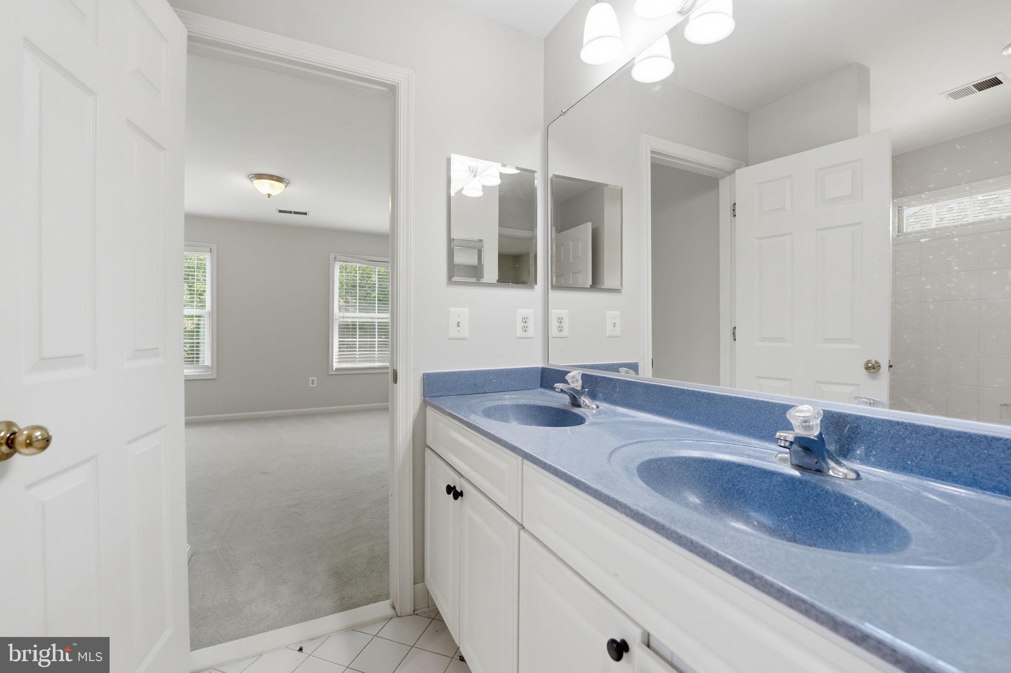 HIGHGROVE ESTATES - Residential