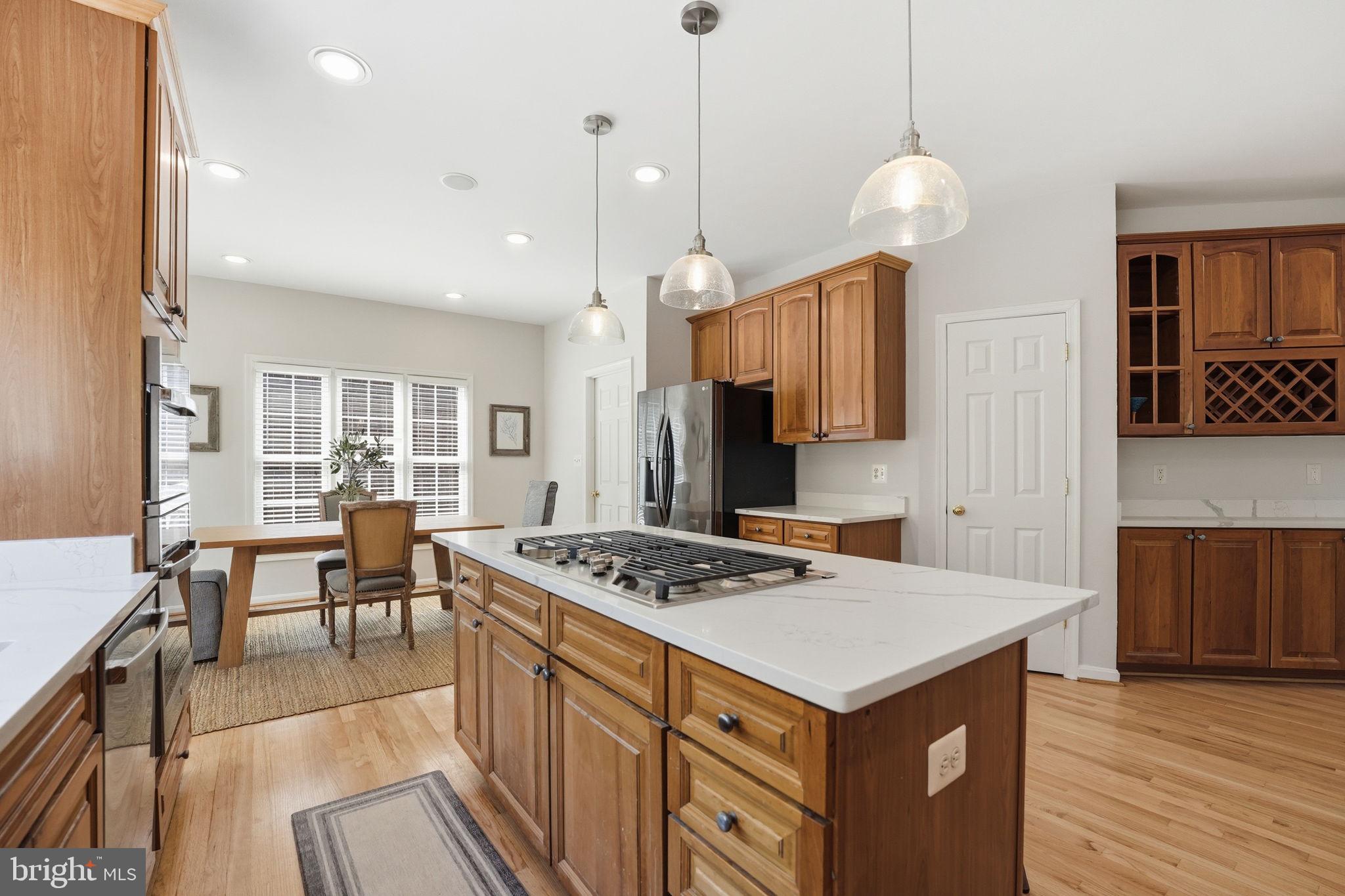 HIGHGROVE ESTATES - Residential
