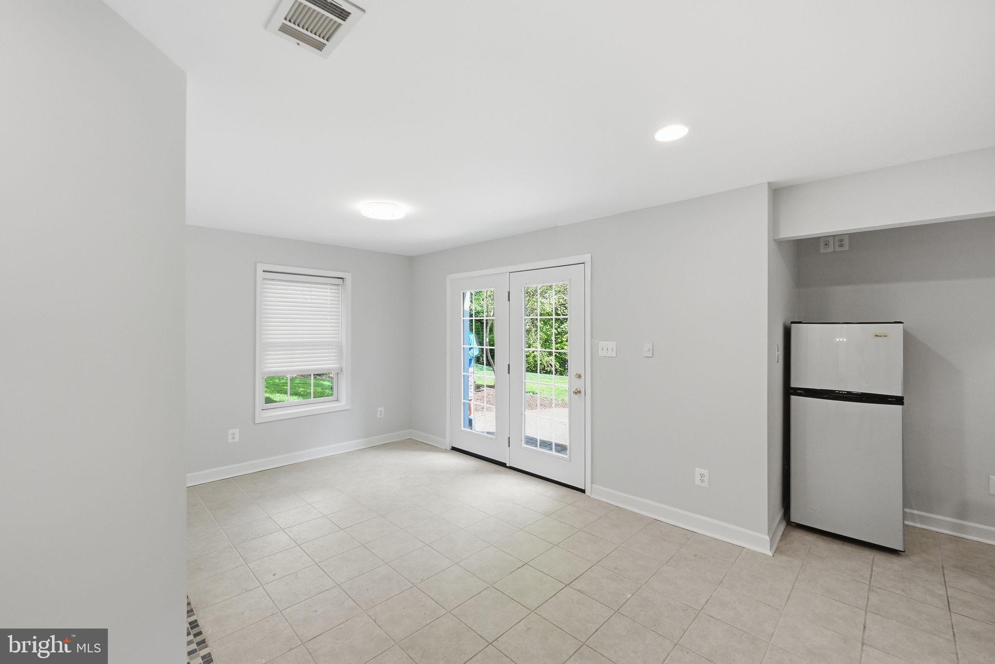 HIGHGROVE ESTATES - Residential