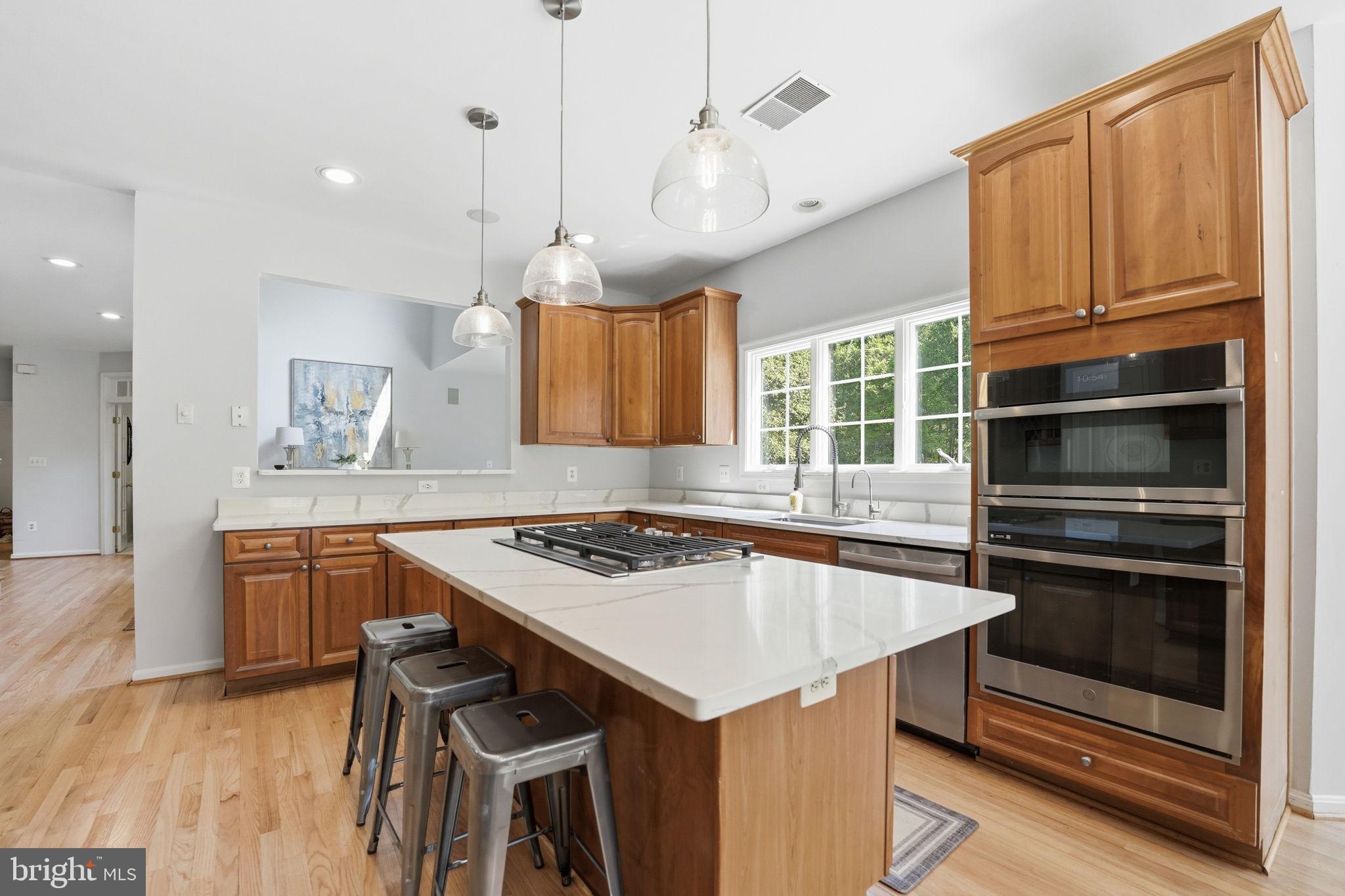 HIGHGROVE ESTATES - Residential