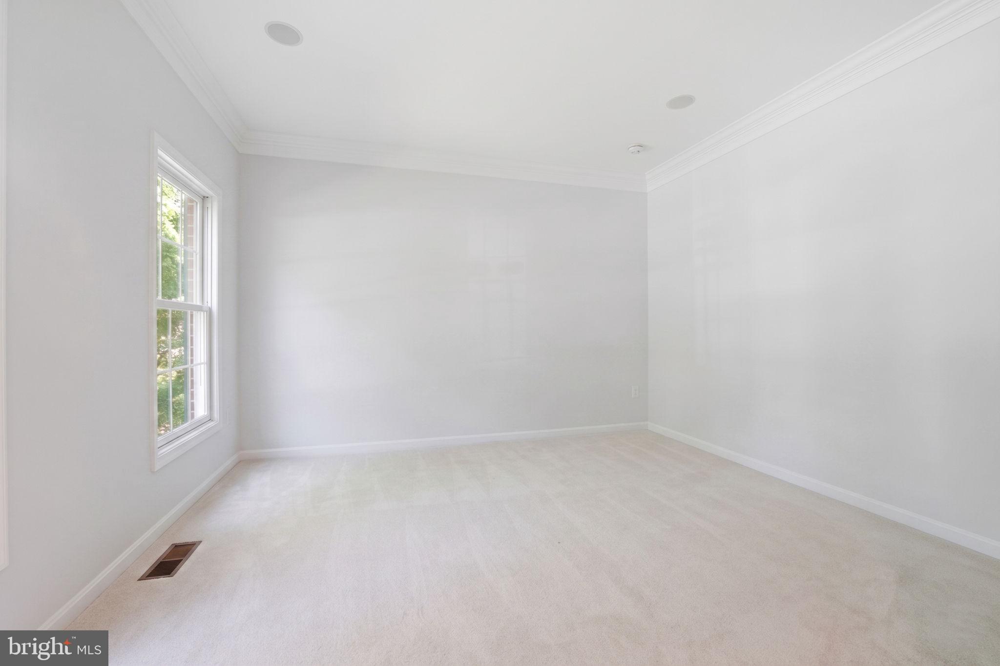 HIGHGROVE ESTATES - Residential