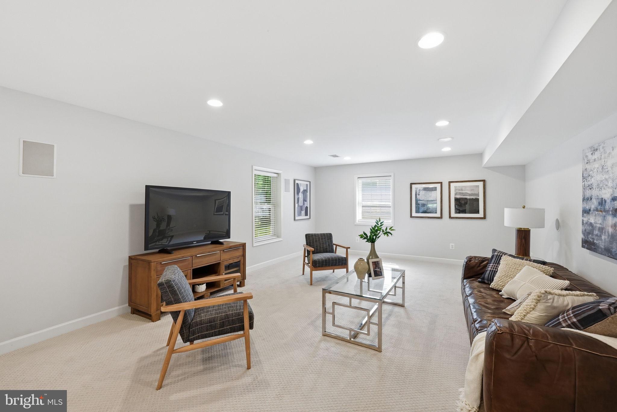 HIGHGROVE ESTATES - Residential