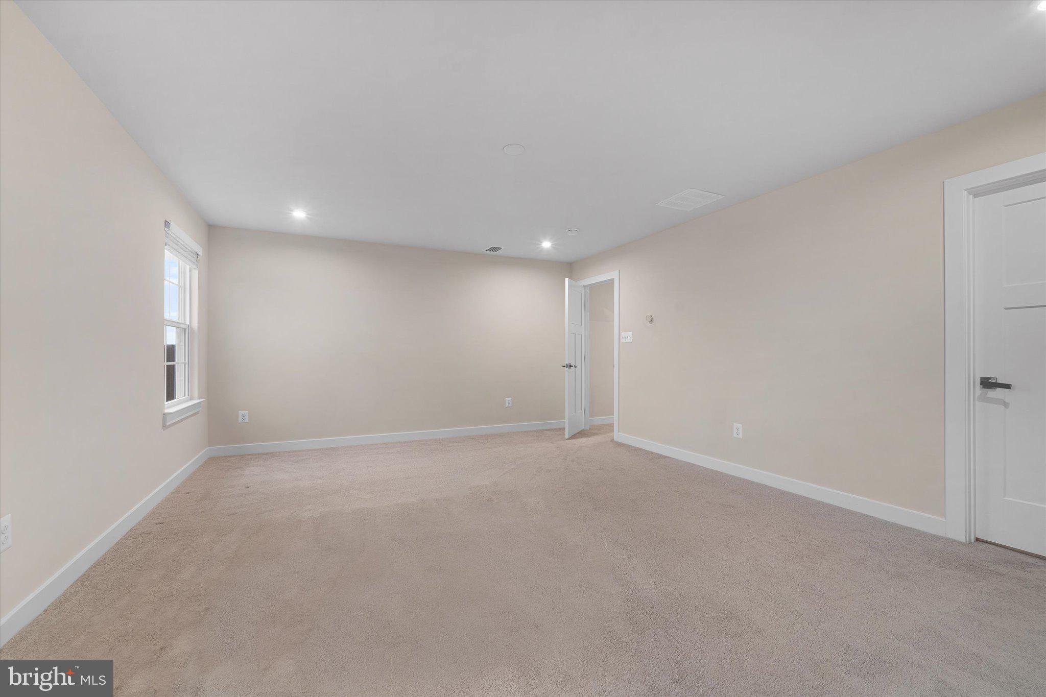 SNOWDEN BRIDGE - Residential