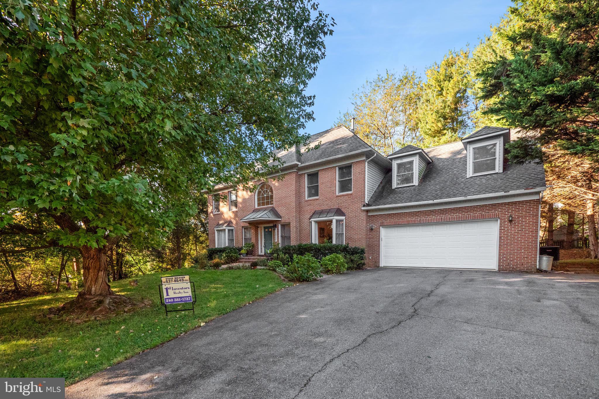 QUINCE ORCHARD KNOLLS - Residential