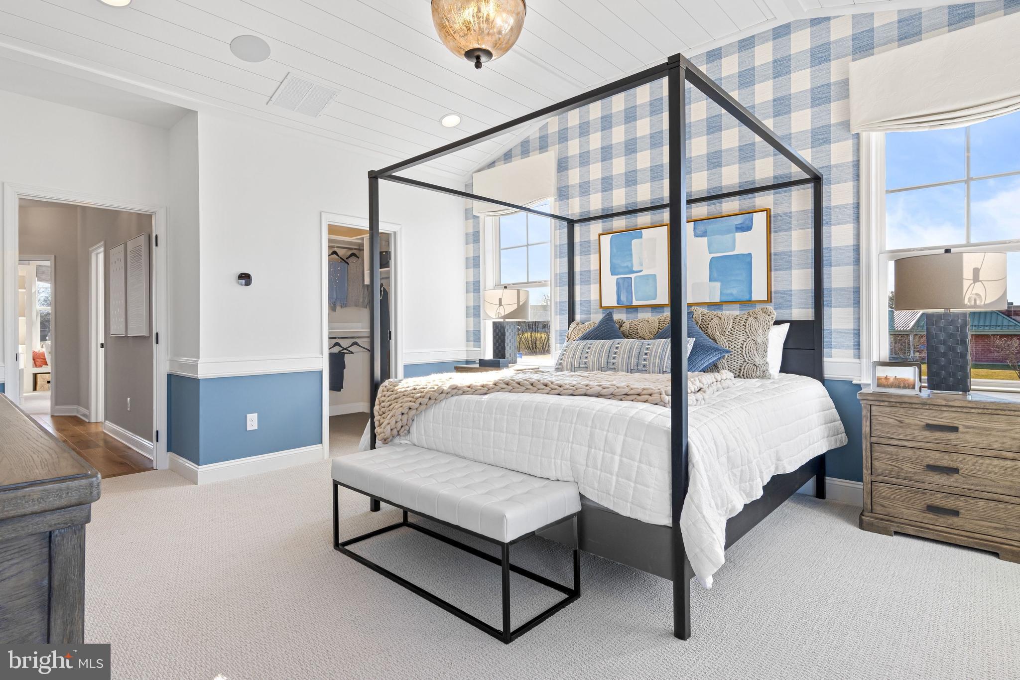 HIGHPOINTE AT SALFORD - Residential