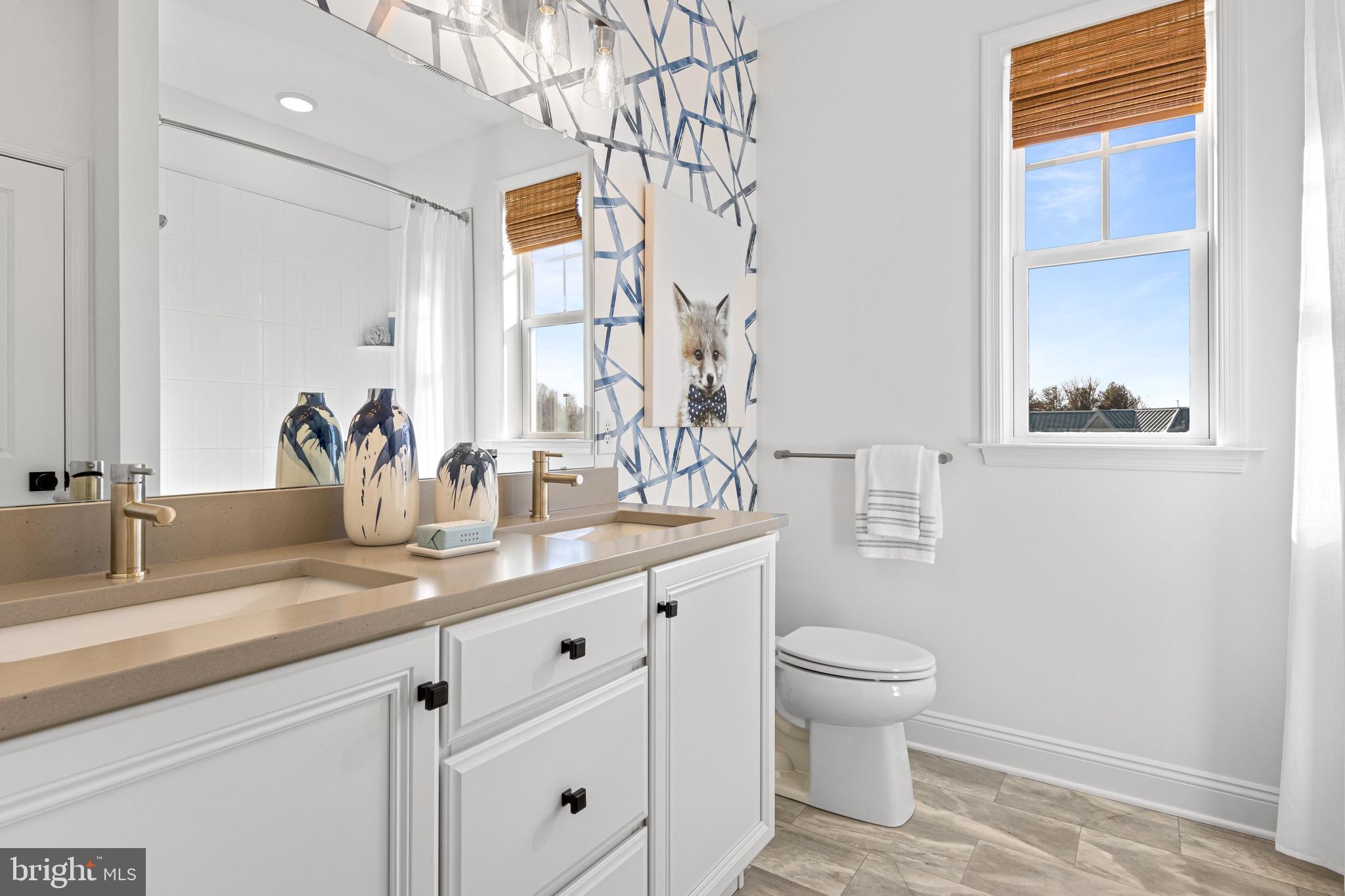 HIGHPOINTE AT SALFORD - Residential